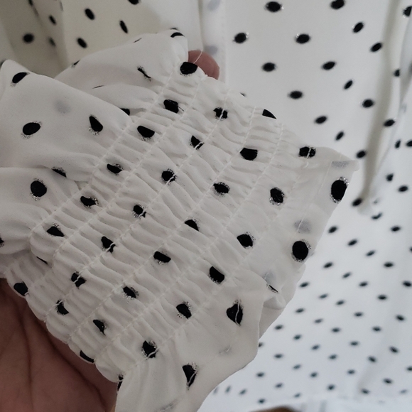 White/Black/Silver Polka Dot Long Sleeve Top - Picture 5 of 10